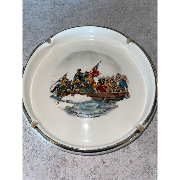 Vintage Emanuel Leutze Ceramic Ashtray With Washington Crossing The Delaware Des - Picture 1 of 3